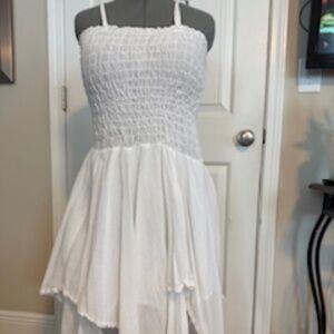 Sakkas White Boho Handkerchief Hem Sundress – Free Size